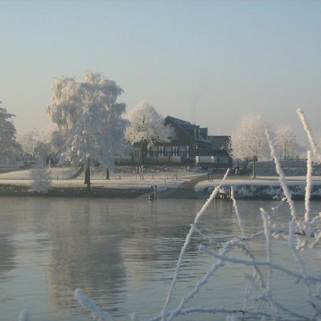 Hotel Veerhuys Tante Jet Blitterswijck Exteriér fotografie